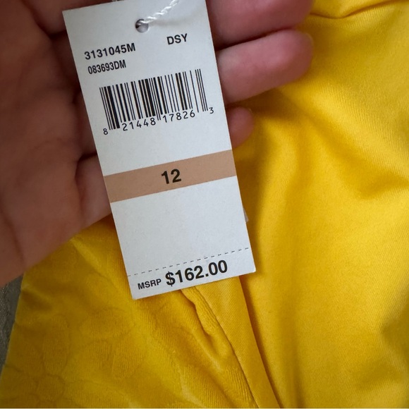 NWT Trina Turk yellow Daisy, one piece swimsuit - Picture 3 of 6